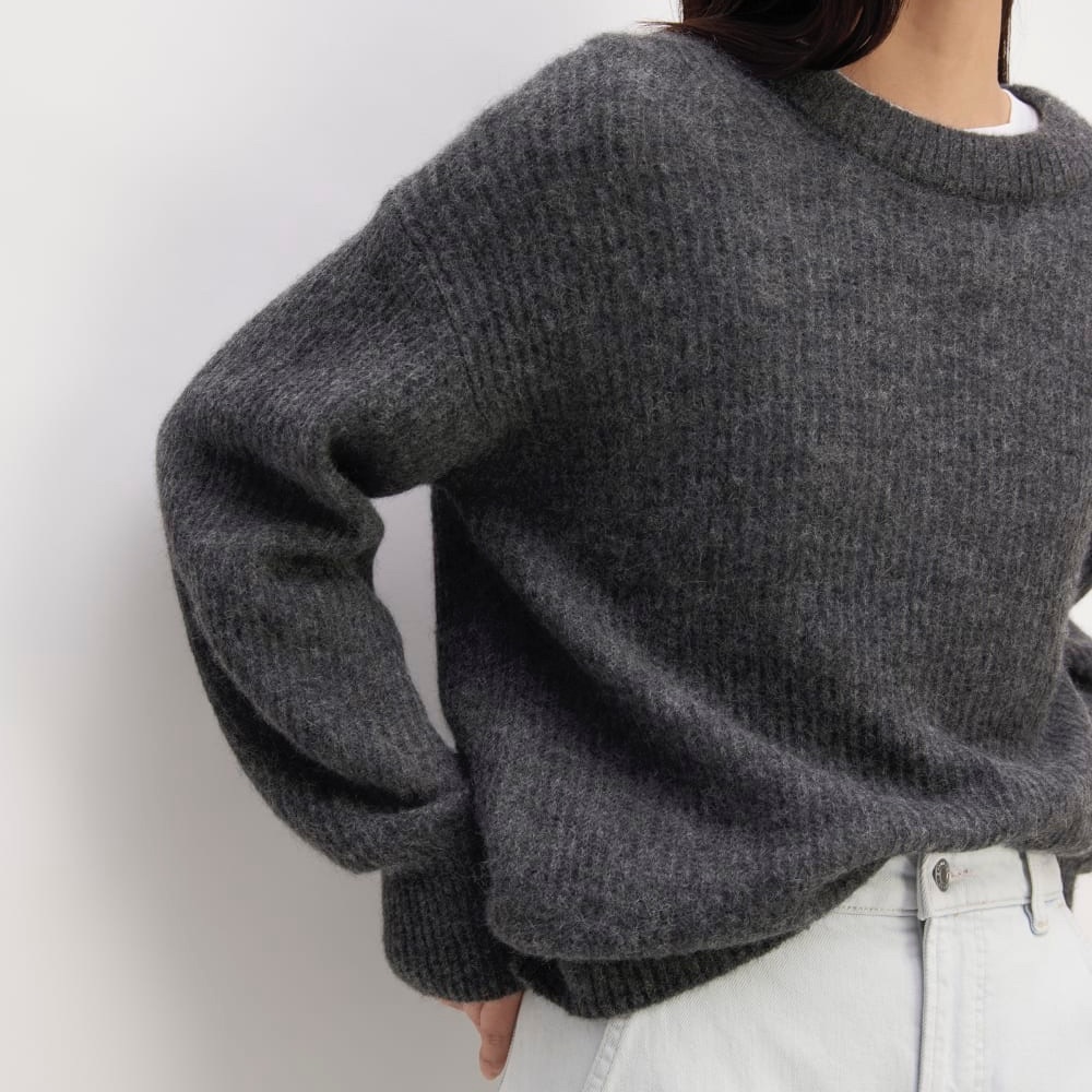 NWOT Everlane The Oversized Alpaca Crew Heather Charcoal Crewneck Sweater